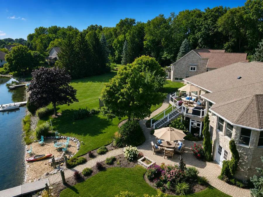 115 Cardinal Court, Island Lake, IL 60042 - #2