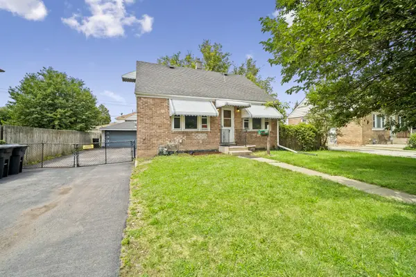 4702 River Road, Schiller Park, IL 60176