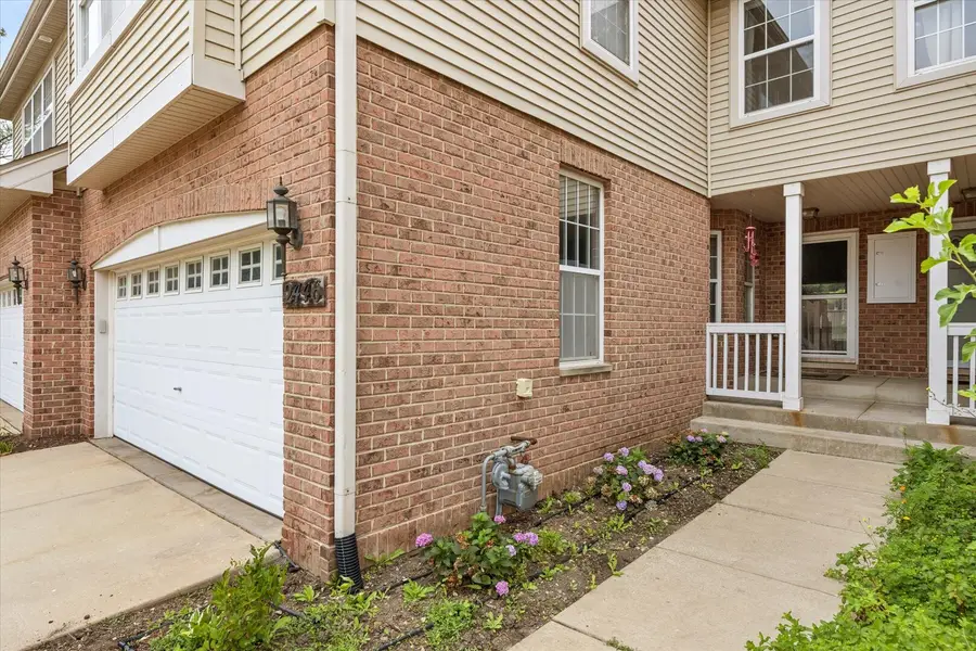 2446 Abbey Drive, Darien, IL 60561 - #2