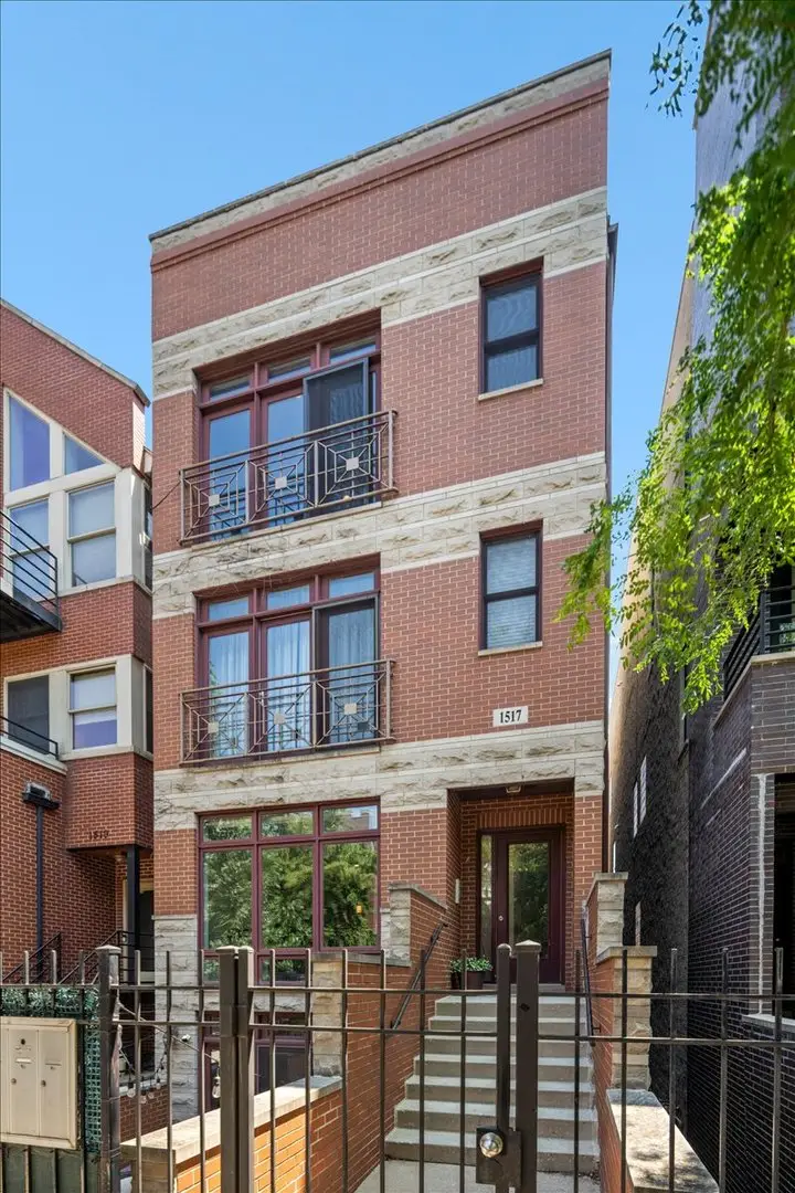 1517 N Bosworth Avenue #1, Chicago, IL 60642 - #1