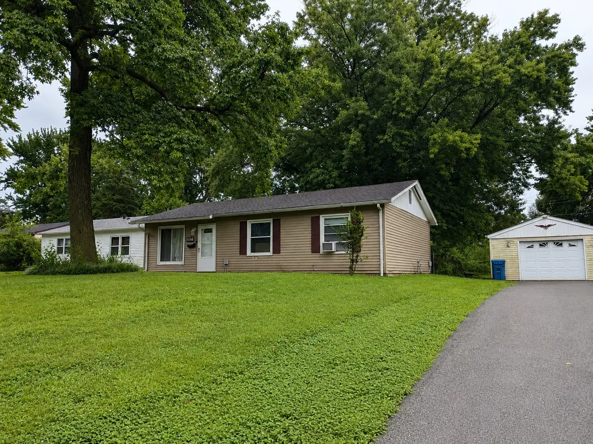 2667 Bunn Drive, Springfield, IL 62703 - #1