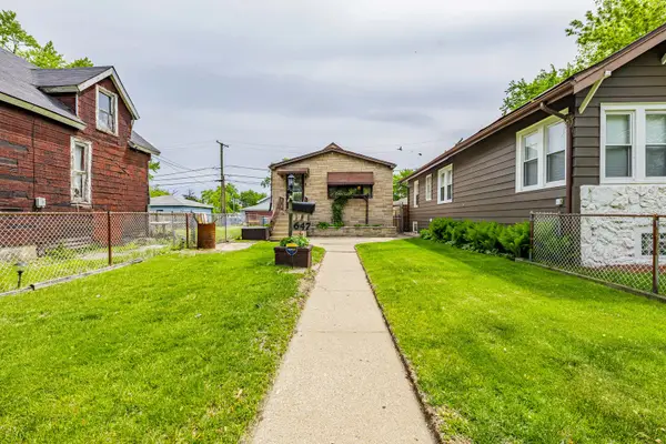 647 Forsythe Avenue, Calumet City, IL 60409