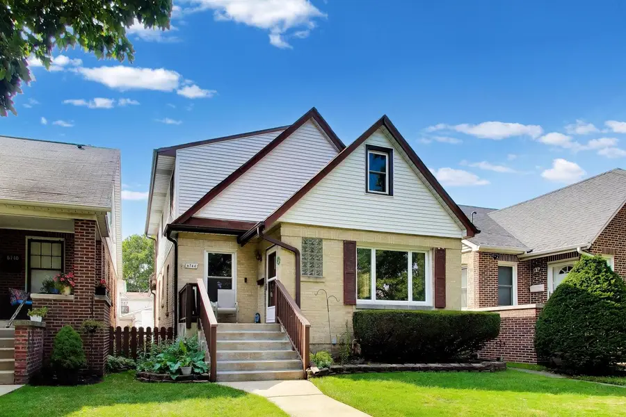 6744 N Oconto Avenue, Chicago, IL 60631 - #2