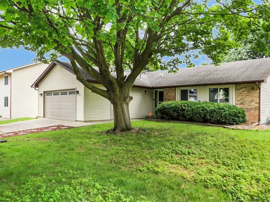 2615 Clayton Boulevard, Champaign, IL 61822 - #2