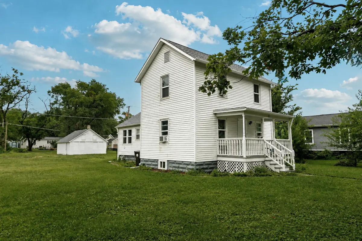307 S Hickory Street, Wenona, IL 61377 - #1