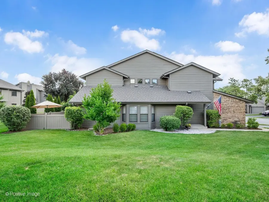 1616 Wildwood Lane, Darien, IL 60561 - #2