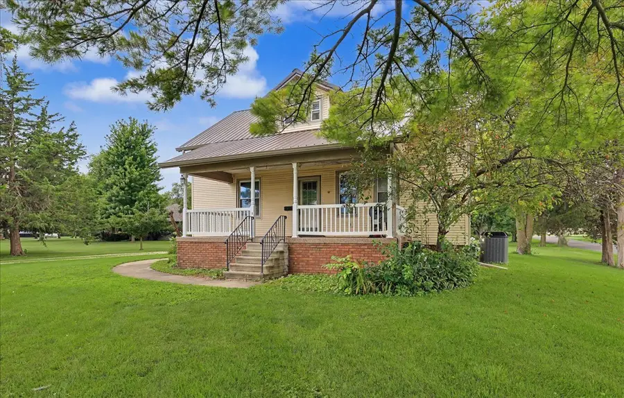 290 S Chestnut Street, Minonk, IL 61760 - #2