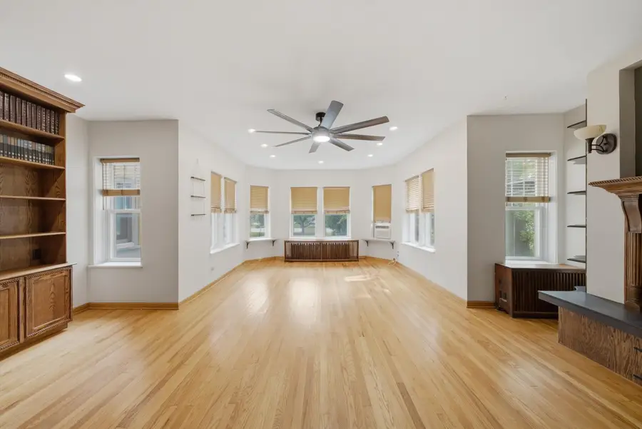 2640 W Logan Boulevard #102, Chicago, IL 60647 - #2