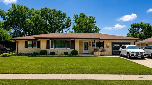 2216 Jonathan Avenue, Rockford, IL 61103