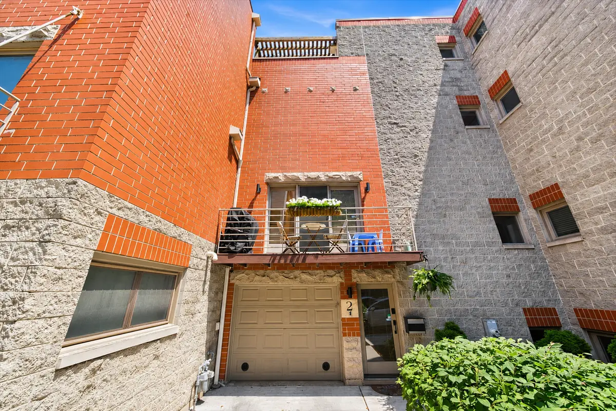 860 N Elston Avenue #2, Chicago, IL 60642 - #1