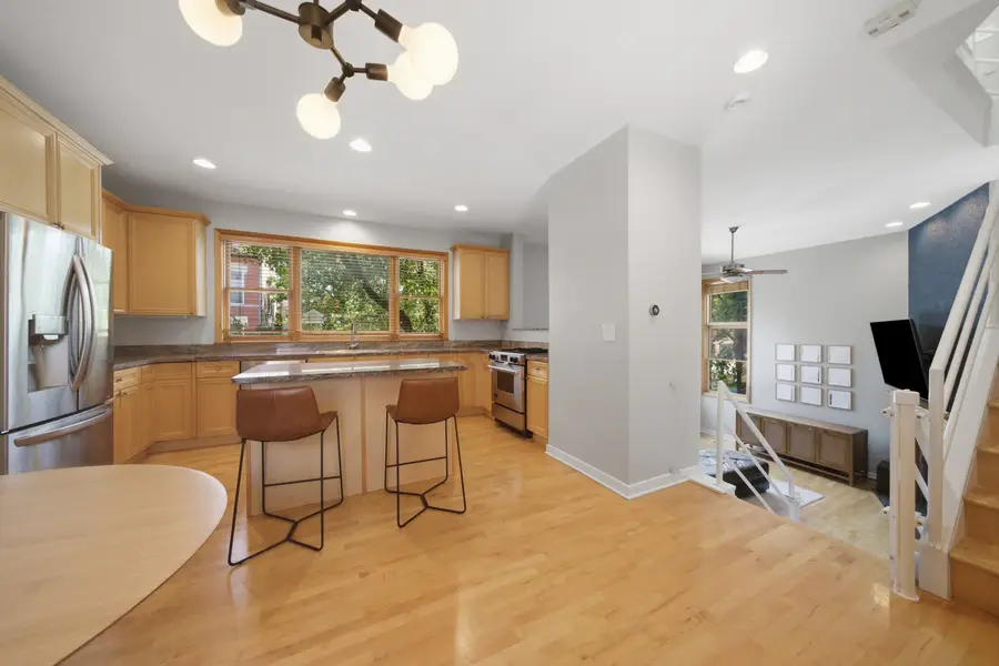 860 N Elston Avenue #2, Chicago, IL 60642 - #3