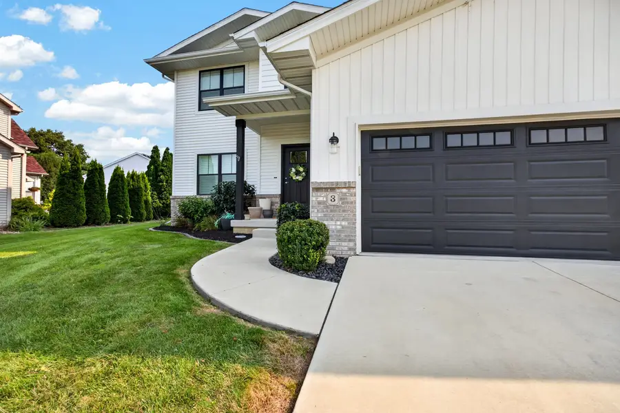 3 Flag Tree Court, Bloomington, IL 61705 - #2