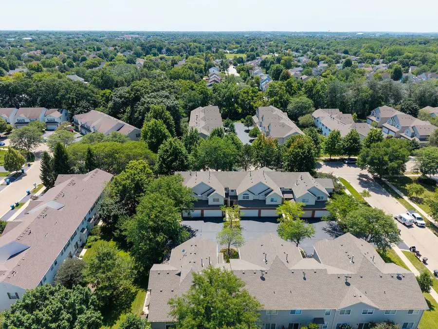 311 Abington Woods Drive, Aurora, IL 60502 - #2