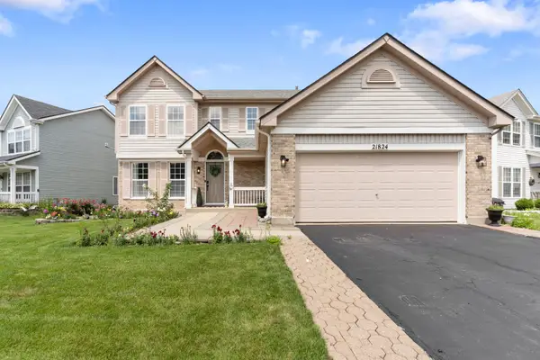 21824 W Kentwood Drive, Plainfield, IL 60544
