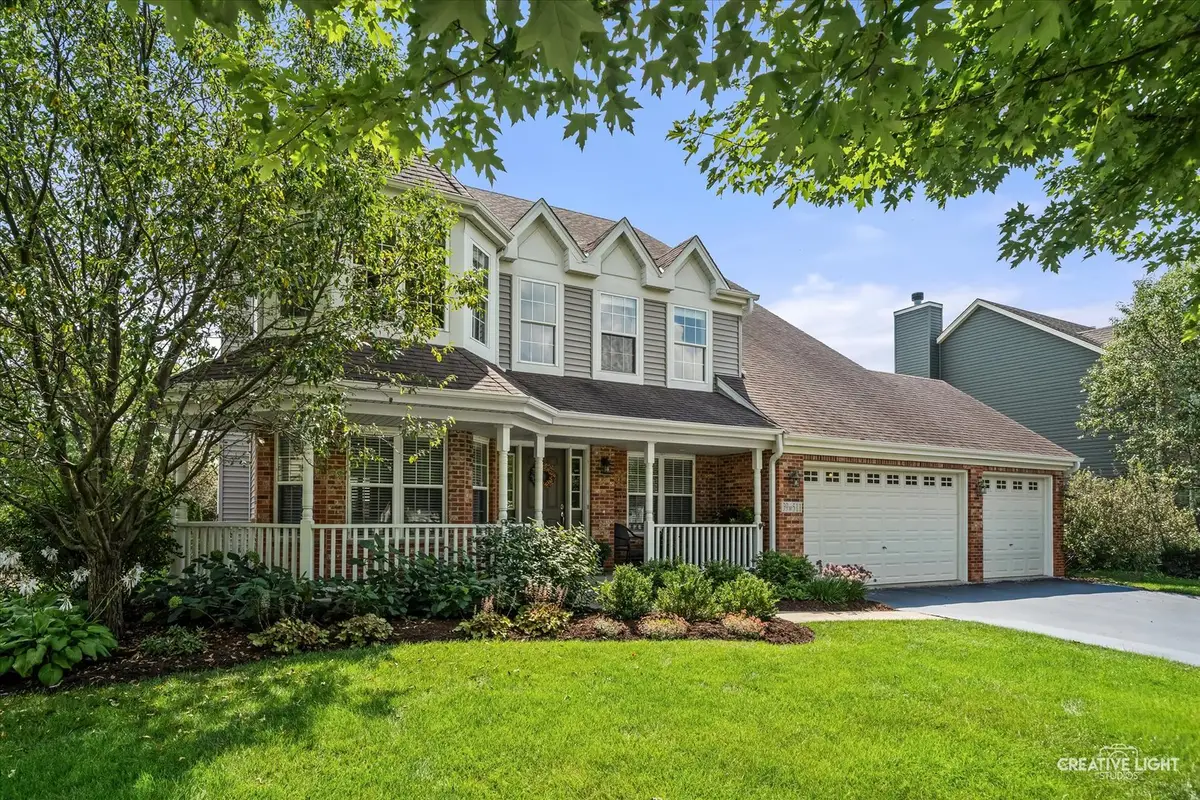 39W511 S Hyde Park, Geneva, IL 60134 - #1