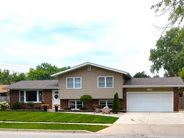 1484 Royal Boulevard, Elgin, IL 60123