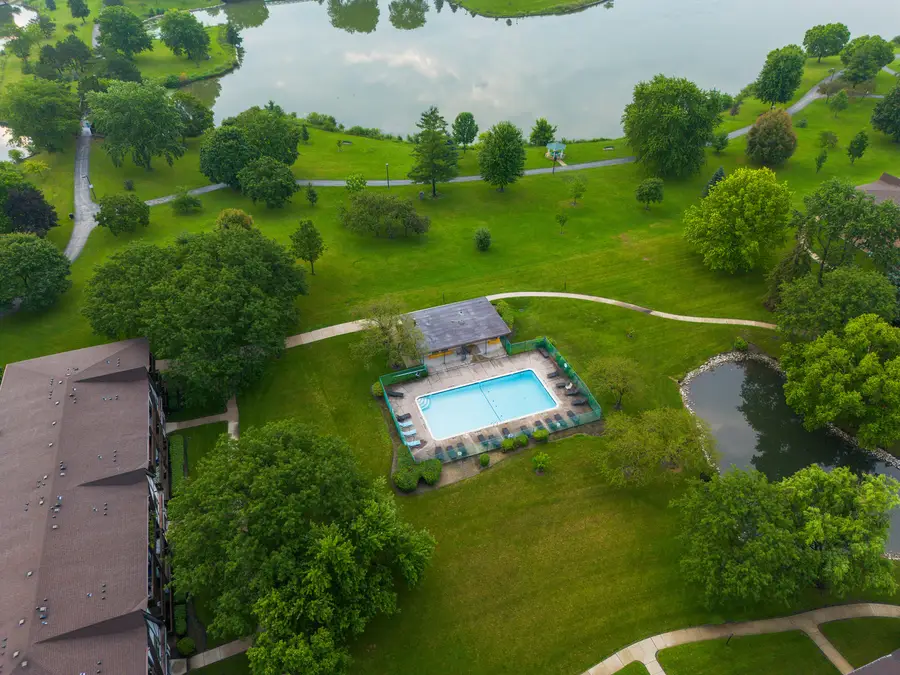 1044 Cumberland Court, Vernon Hills, IL 60061 - #3