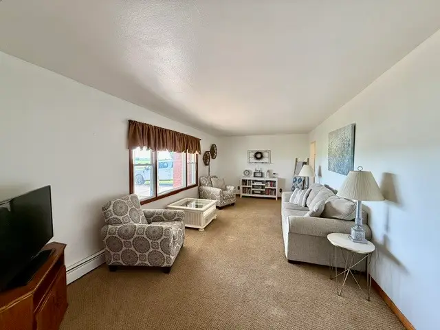 908 N County Road 800e, Tuscola, IL 61953 - #3
