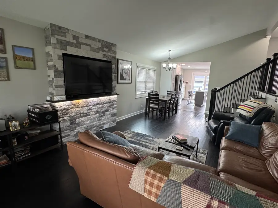 9834 S Kolmar Avenue, Oak Lawn, IL 60453 - #3