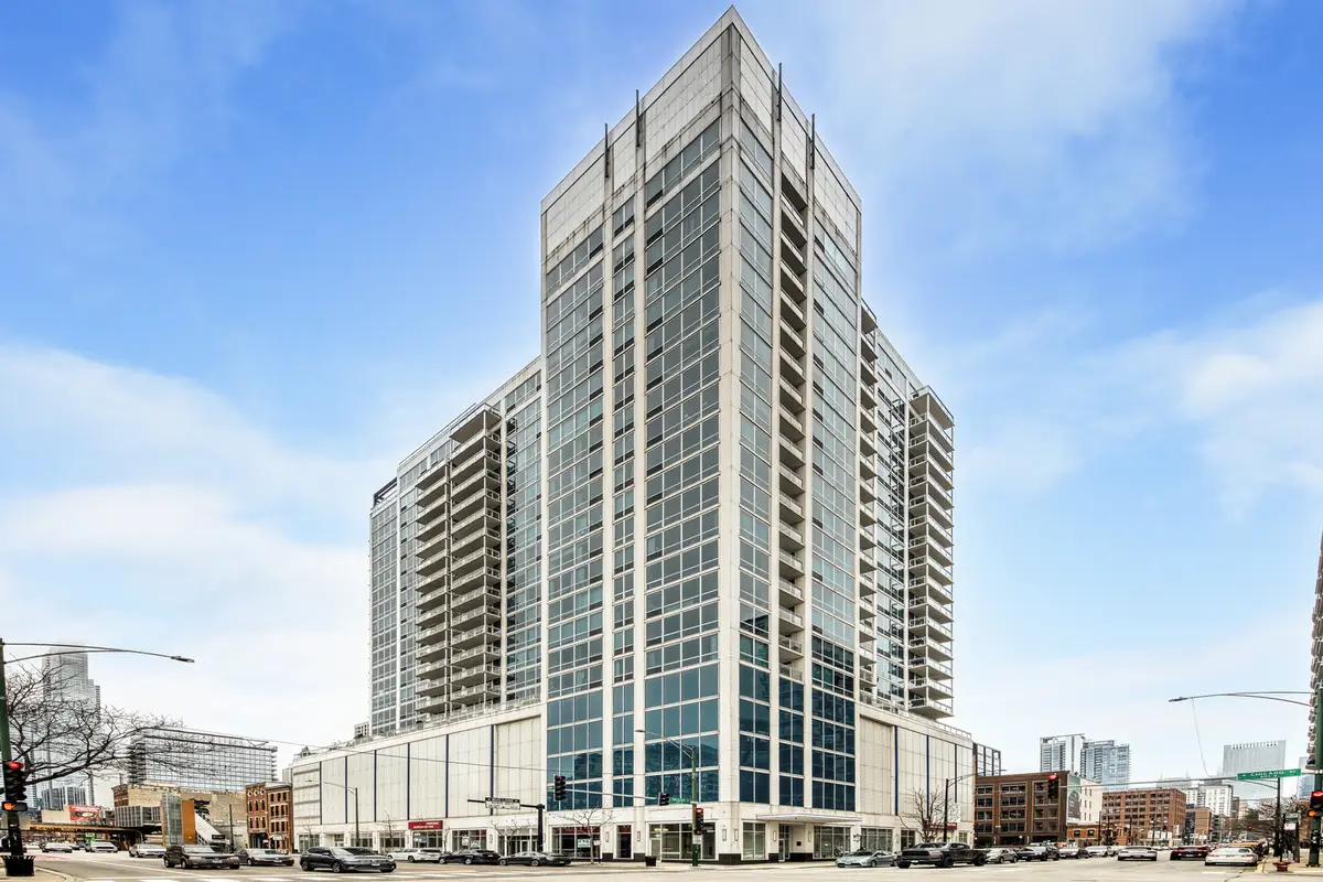 757 N Orleans Street #1704, Chicago, IL 60654 - #1