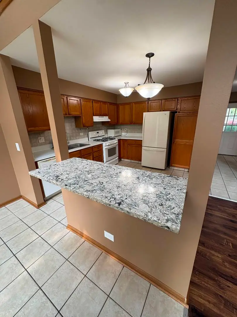 1061 Rockport Drive #9-3, Carol Stream, IL 60188 - #3