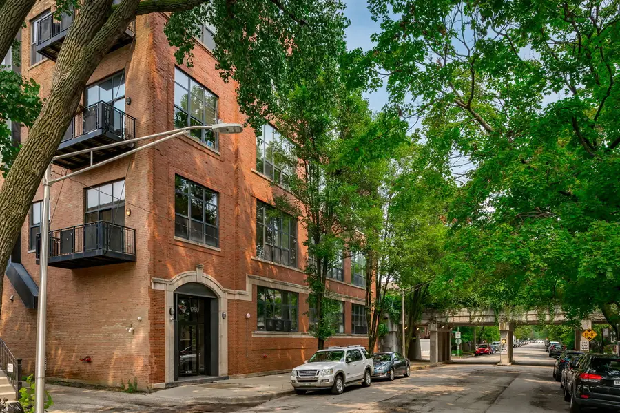1750 N Wolcott Avenue #102, Chicago, IL 60622 - #2