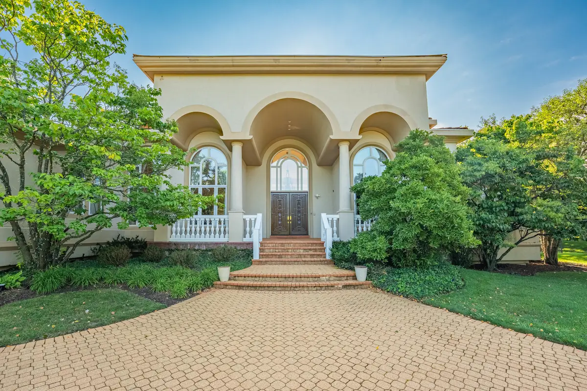 1683 Braeside Lane, Northbrook, IL 60062 - #1