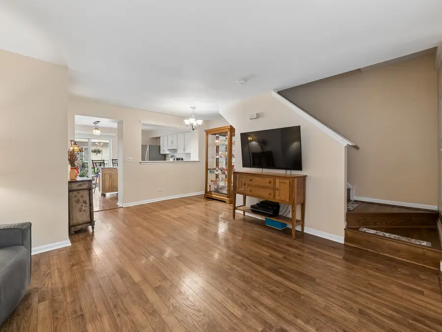 257 W Whispering Oaks Lane #257, Round Lake, IL 60073 - #3