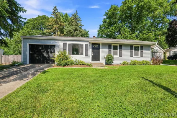 106 Ridge Lane, Geneva, IL 60134