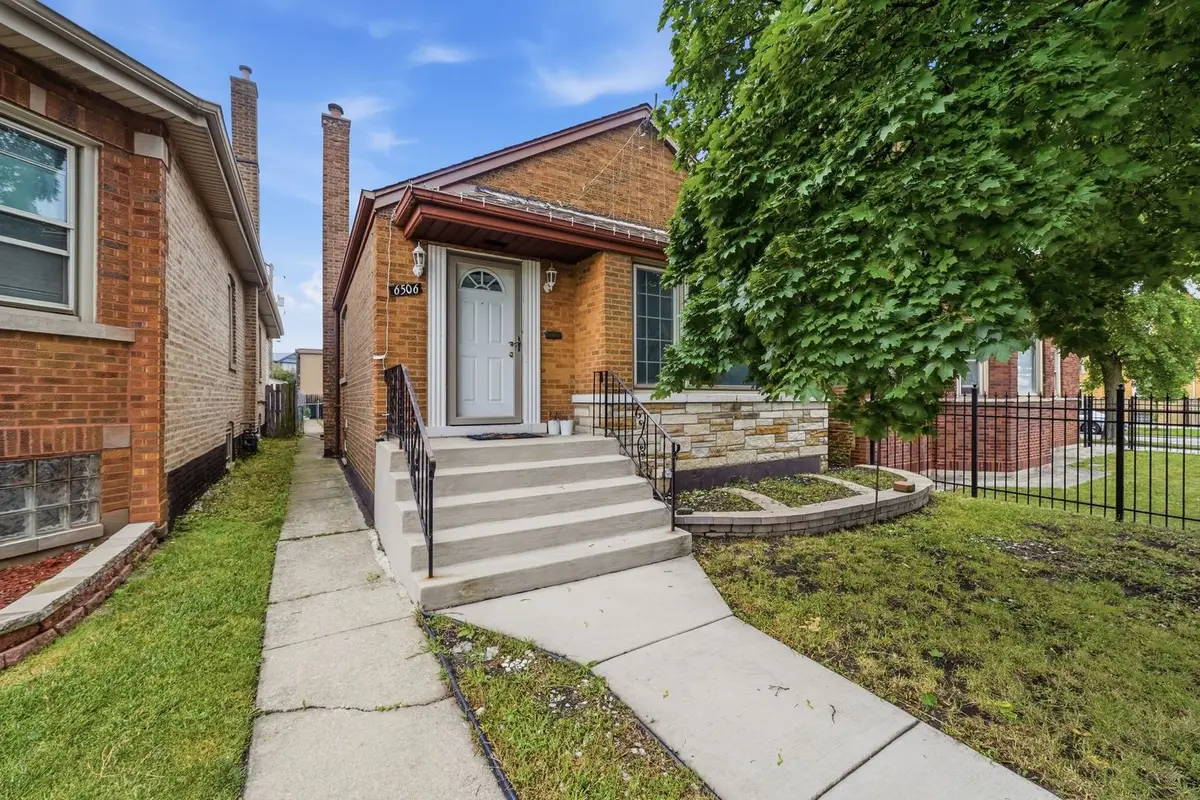 6506 S Keating Avenue, Chicago, IL 60629 - #1