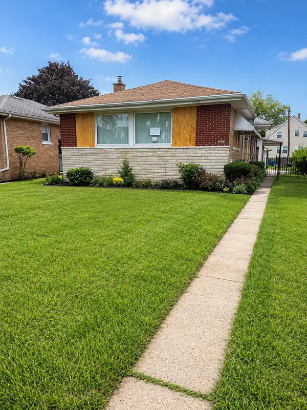 1705 Washington Boulevard, Maywood, IL 60153