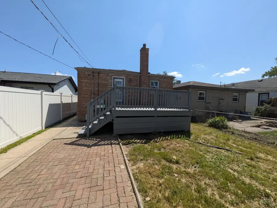 8636 Massasoit Avenue, Burbank, IL 60459 - #2