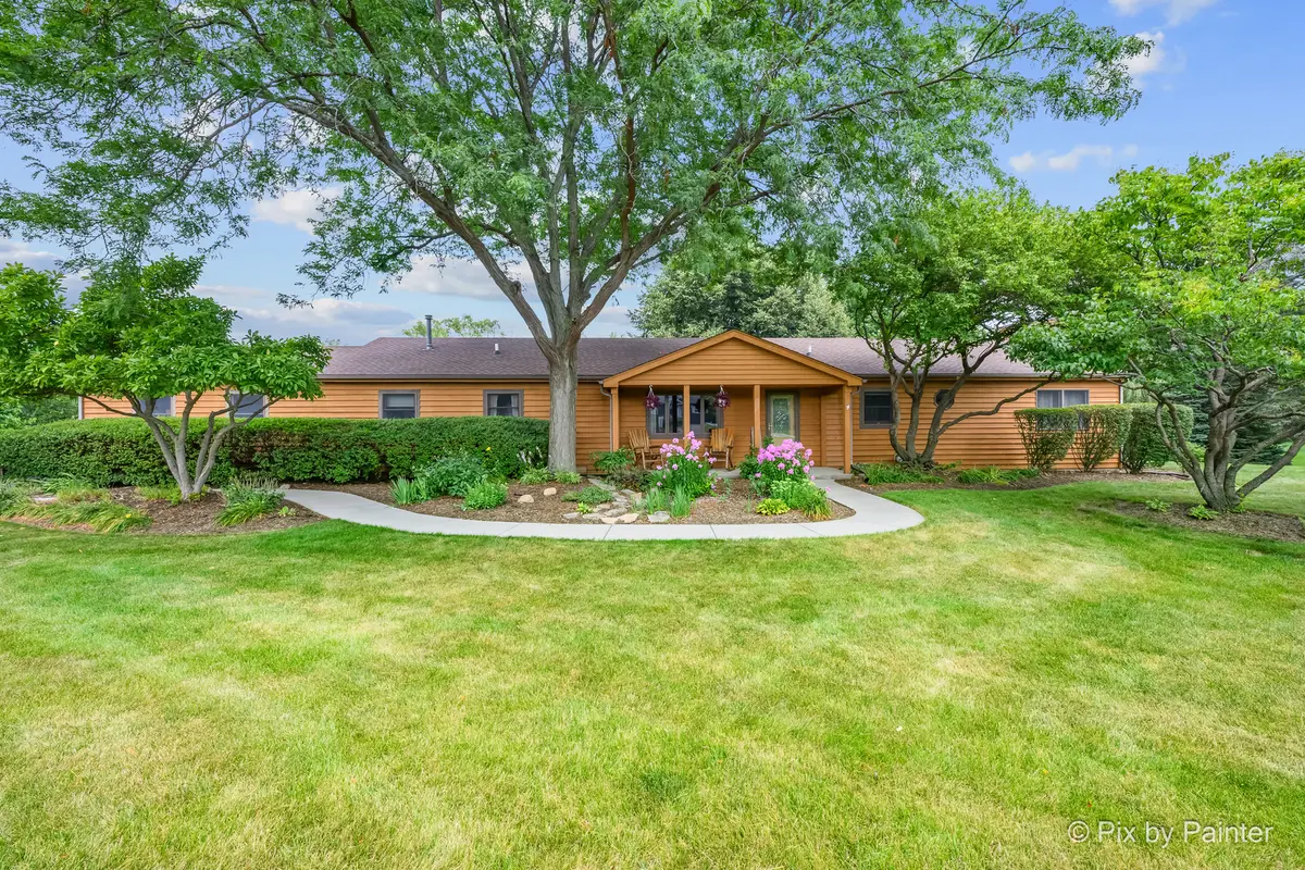 2116 N Pebble Drive, McHenry, IL 60051 - #1