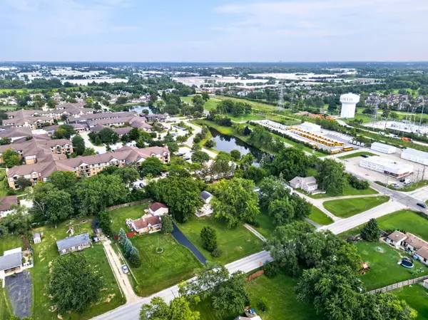 2N075 Pleasant Hill Road, Carol Stream, IL 60188