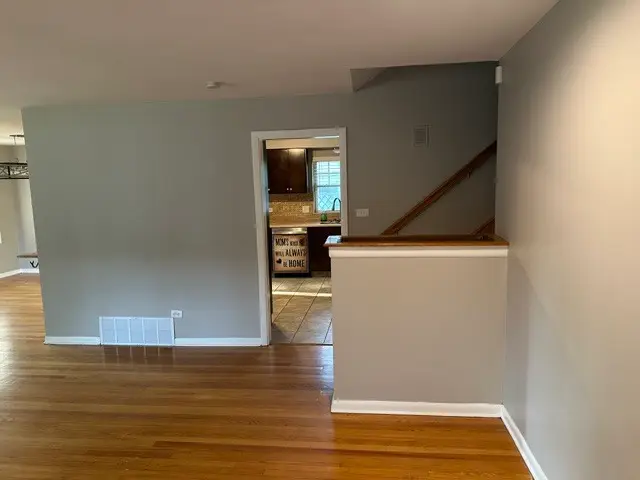 931 W Westwood Drive, Glenwood, IL 60425 - #3
