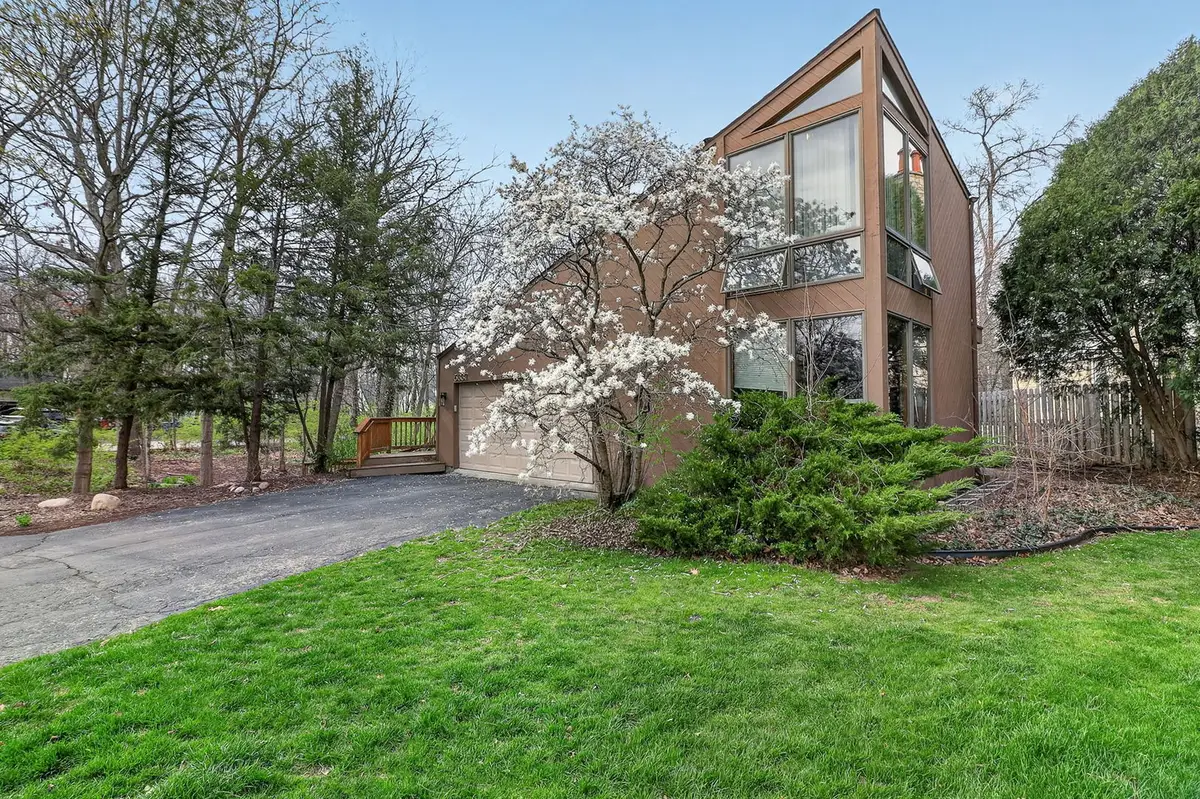 5337 Brookbank Road, Downers Grove, IL 60515 - #1