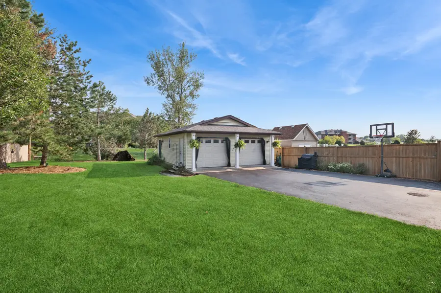 8227 W Orchard Drive, Frankfort, IL 60423 - #3