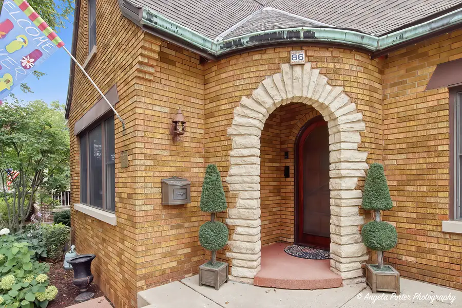 86 Dole Avenue, Crystal Lake, IL 60014 - #3