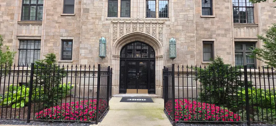 3800 N Lake Shore Drive #3D, Chicago, IL 60613 - #2