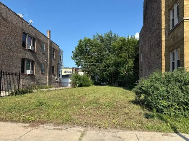 11343 S Forest Avenue, Chicago, IL 60628 - #2