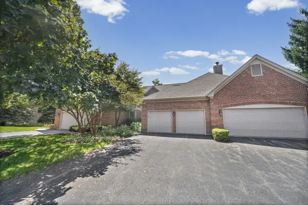 2112 Warrington Court, Glenview, IL 60026