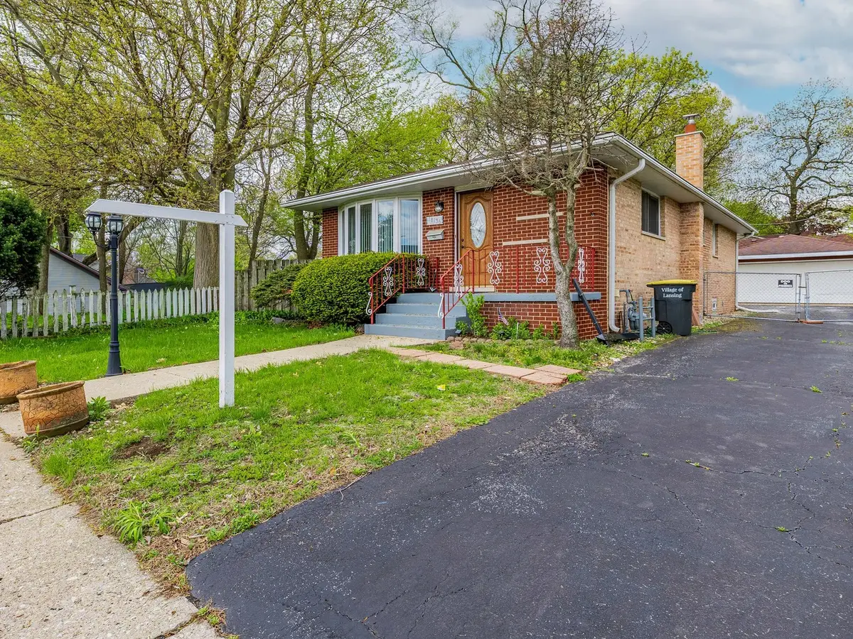 18136 Oakwood Avenue, Lansing, IL 60438 - #1