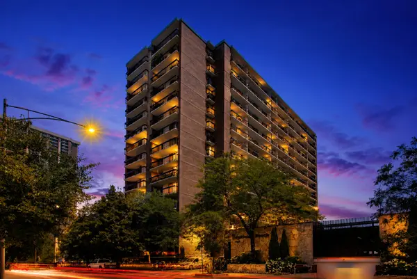5901 N Sheridan Road #16C, Chicago, IL 60660