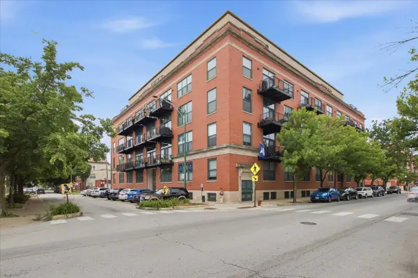 3500 S Sangamon Street #314, Chicago, IL 60609