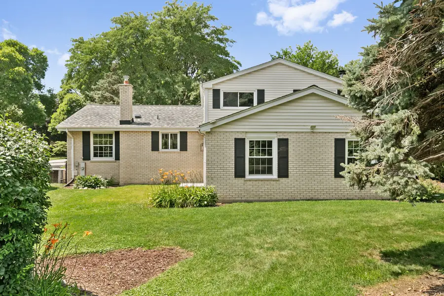 1554 Chickasaw Drive, Naperville, IL 60563 - #2