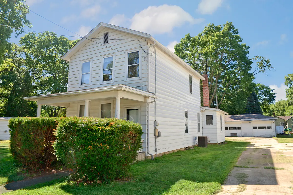 911 Illinois Avenue, Ottawa, IL 61350 - #1