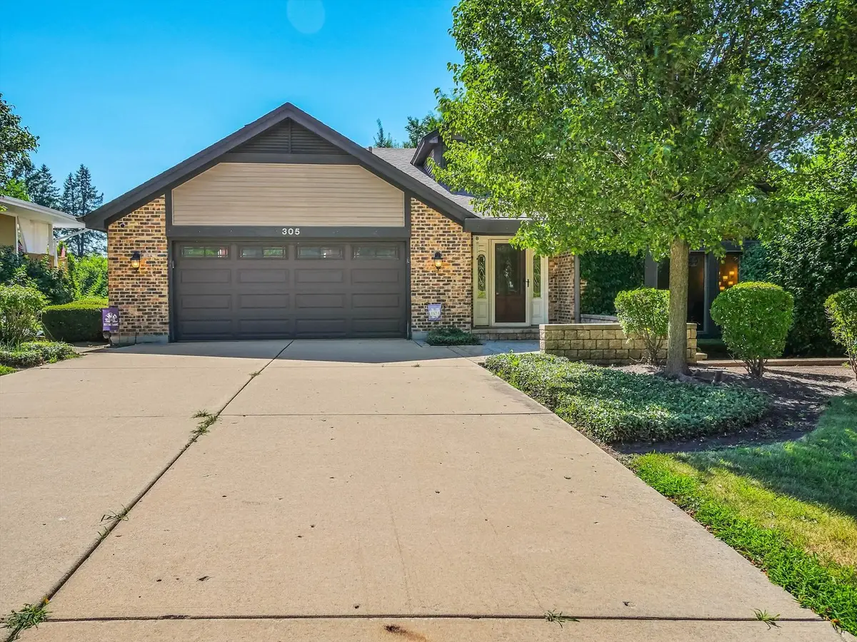 305 N Dale Avenue, McHenry, IL 60050 - #1