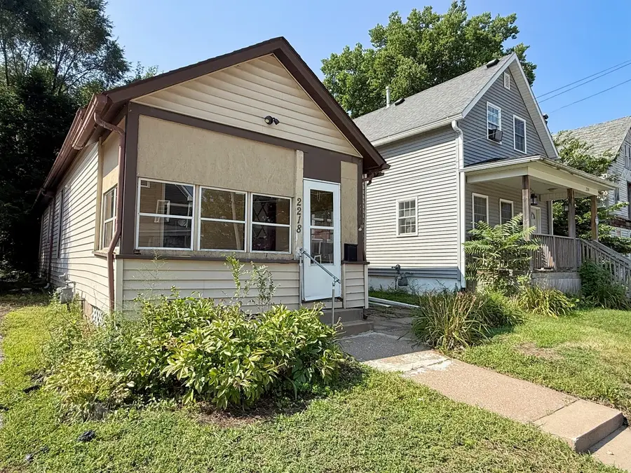2218 6th Avenue, Rock Island, IL 61201 - #2