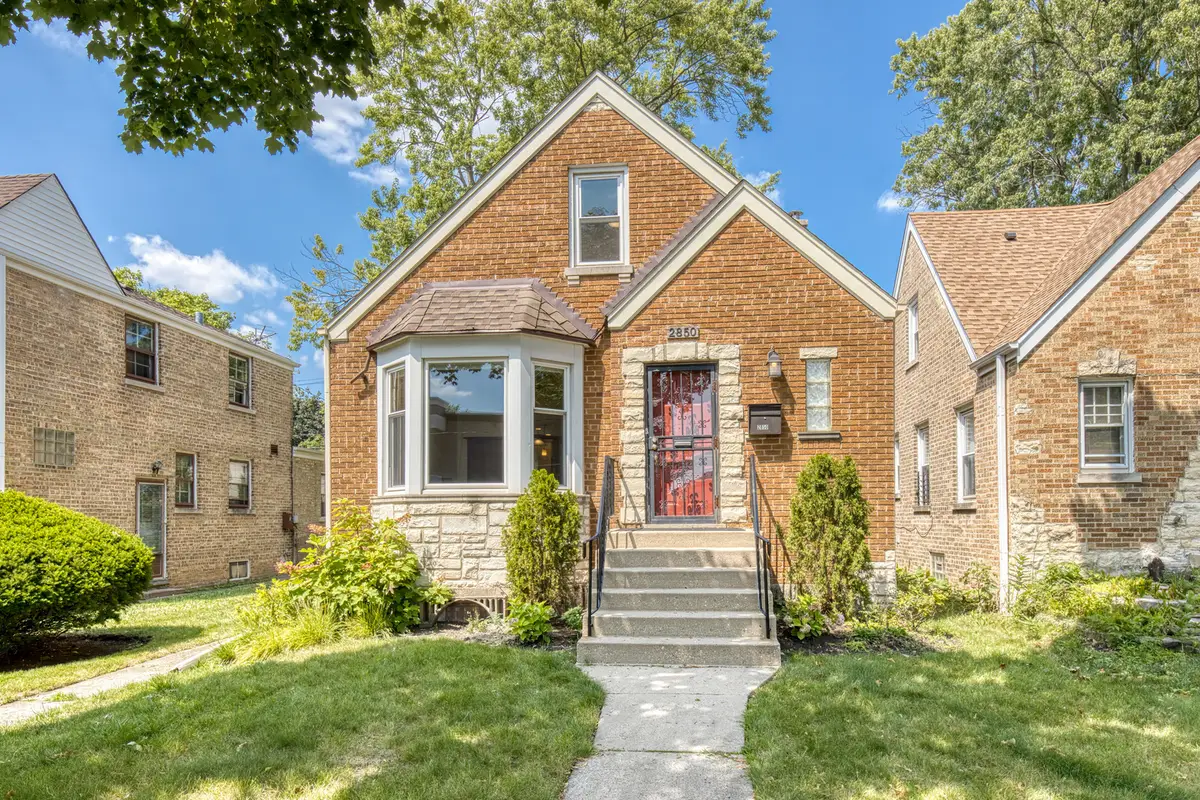 2850 W Chase Avenue, Chicago, IL 60645 - #1