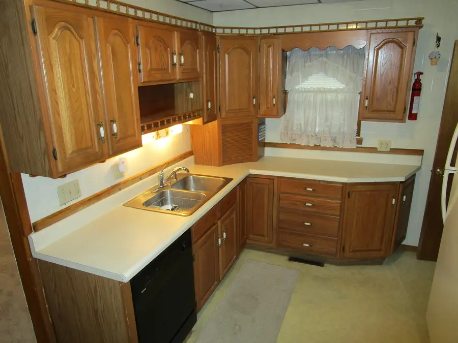 321 E Cleveland Street, Cullom, IL 60929 - #3